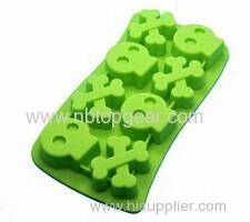 Halloween skull rubber ice cube molds