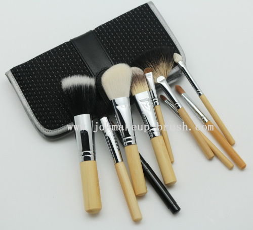 10PCS Natural Wooden Handle Makeup Brush Sets Design