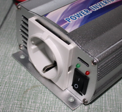 500W car power inverter DC12V input