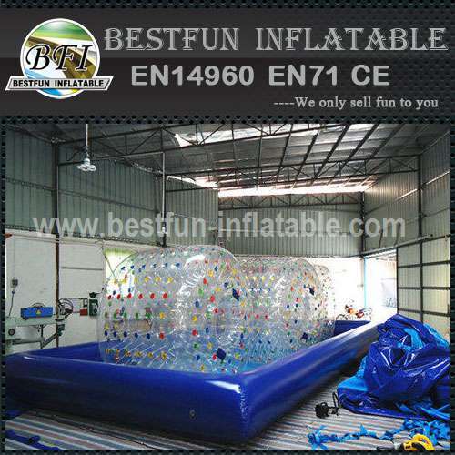 Inflatable pool for water balls