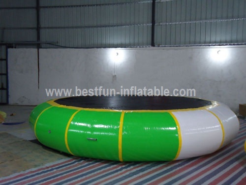 Airtight water play equipment floating trampoline