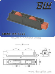 V type GFPA window and Door tandem Roller