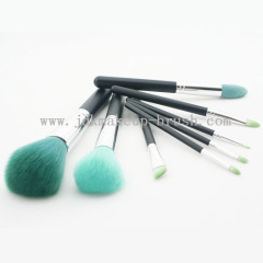 Green Colored Hair Make Up Brush Set Design