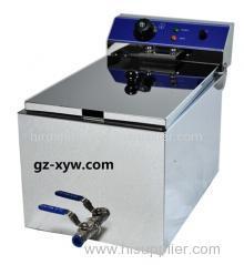 mirror finished fryer with valve