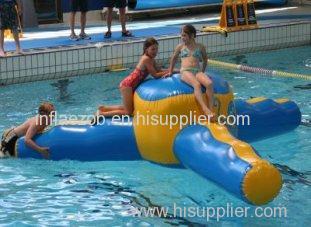 OEM 12.5m L x 3.5m W High Density Inflatable Water Sports Airflow Water Games
