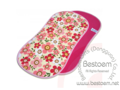 Neoprene baby changing mats various colors from BESTOEM