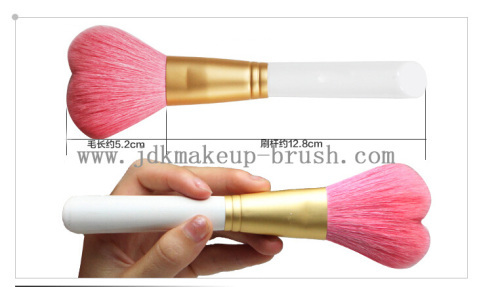 Heart Shape powder brush