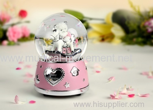 BEAUTY AND THE BEAST SNOW GLOBE MUSIC BOX