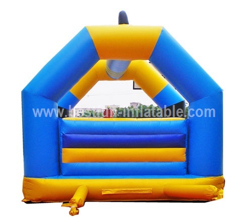 Inflatable monkey bounce castle