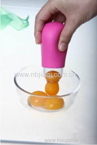 Sunny Side Out egg yolk separator Pluck Yolk Extractor