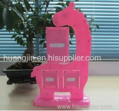 rotating giraffe photo frame