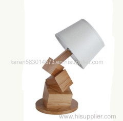 Lightingbird New Fashion Reading-Room Decorative Wooden Table Lamp