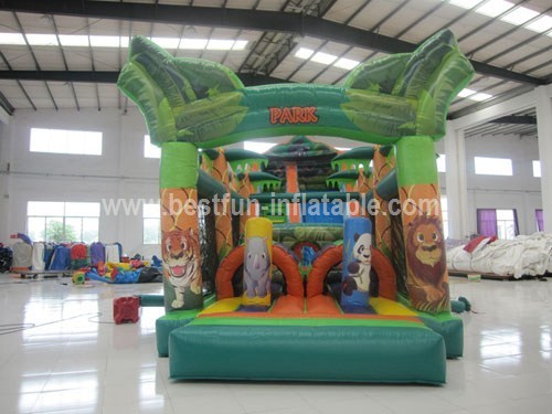 Animal inflatable safari slide