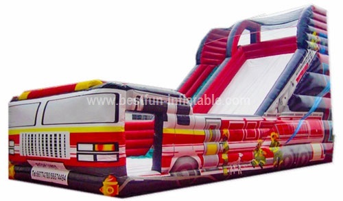 Water tank inflatable fire truck slide