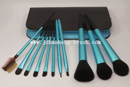 Long metal ferrule makeup brush set