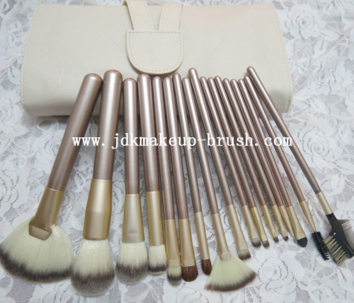 18PCS Cheap Makeup Kit