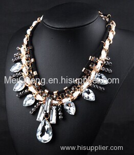 gem stone dangling twisted necklace