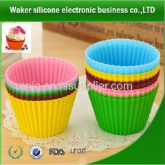 cupcake maker make delicious cupcake