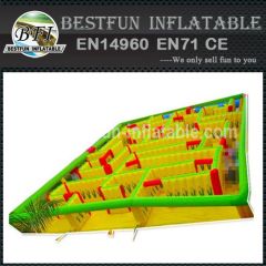 Outdoor inflatable tunnel maze