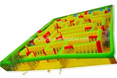 Outdoor inflatable tunnel maze