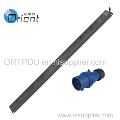 UK type PDU 45 degree 1.5U 18 way with power light