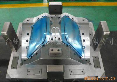 Standard car lights die plastic mould