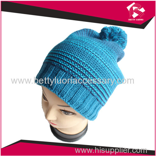 KNITTED LADIES WINTER BEANIE