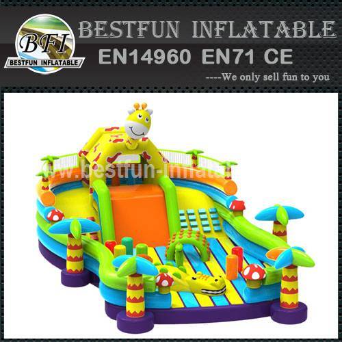 Big playground inflatables giraffe castles