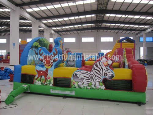 Animal kingdom playground inflatable amusement park