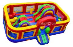 Attractive giant inflatable playgrounds