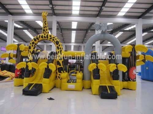 Giant popular zoo inflatable outdoor playground