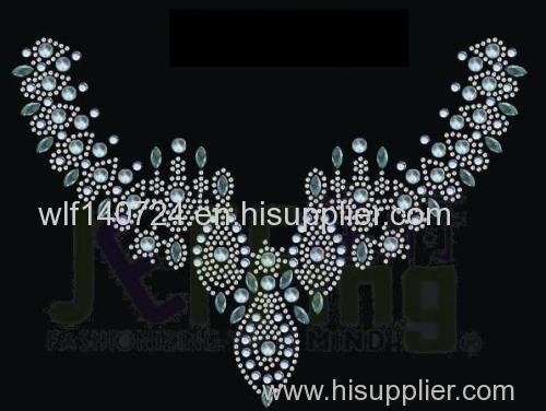 311Collar isigninahot-fix heat transfer rhinestone motif design