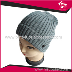 WINTER KNITTED BEANIE WITH BUTTON