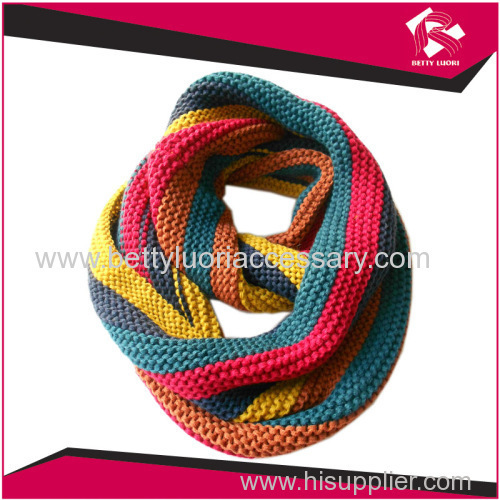 MULTI COLOR KNITTED NECK