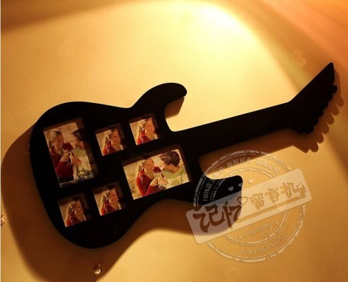 wood creative guitar / villager photo frame