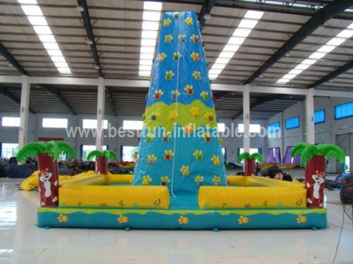 Cheer Amusement indoor inflatable jungle climbing wall