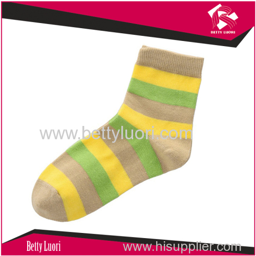 Women Fashional Stripe Soft Socks