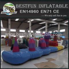 Exciting inflatable water floating obstacle