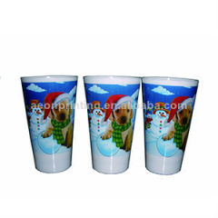 Heat transfer film for plastic drinking cup with vivid pattern