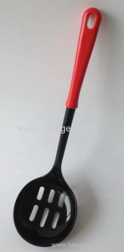 Heat-resistant nylon slotted round food spoon