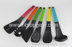 Plastic elevate nylon food server set