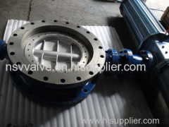 Flange type butterfly valve