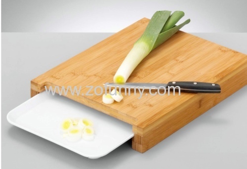 Large bamboo chopping board