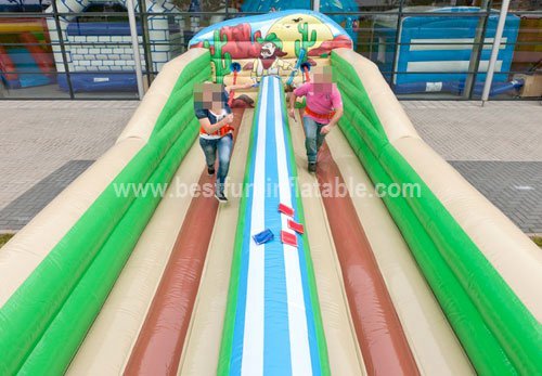 Inflatable bungee run for carnival games