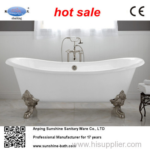 Freestanding luxurious pedestal bathtub