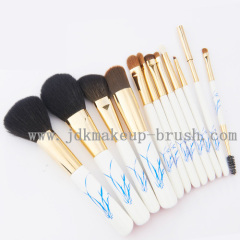 Slanted handle makeup brushes