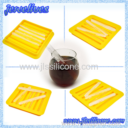 Interesting Silicone ice cube tray with many sticks