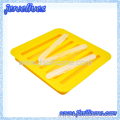 Interesting Silicone ice cube tray with many sticks