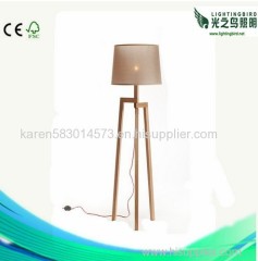 Lightingbird Hot Sale Design Modern Wooden Floor Lamp
