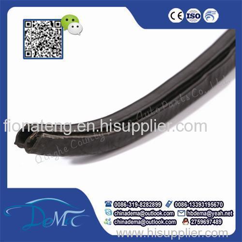 black rubber extruded seal strip for soors